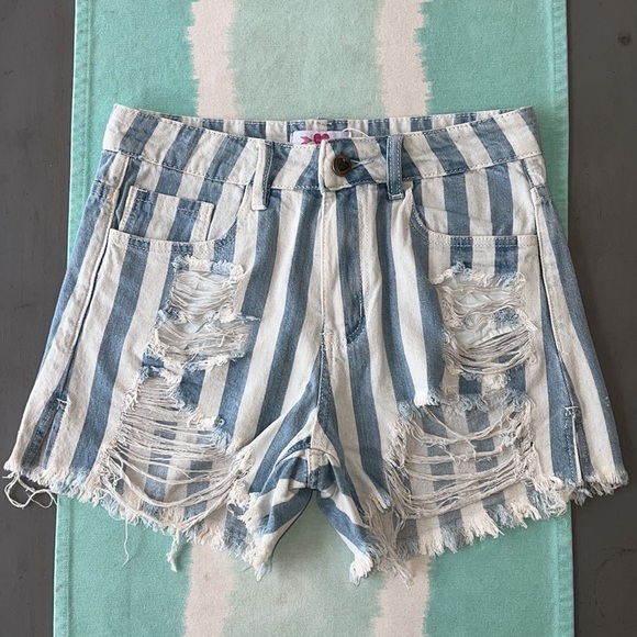 Buddy Love Blue & White Stripe High Rise Distressed‎ Soft Denim Shorts NWT - Picture 6 of 11